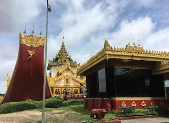 myanmar-burma/bago-region/attraction/karaweik-garden