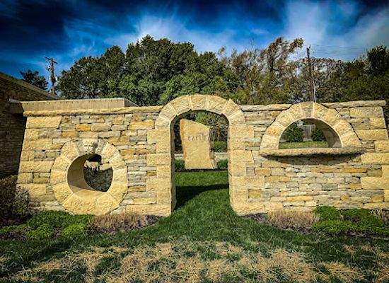 kansas/tallgrass-prairie-national-preserve/attraction/the-earth-has-music
