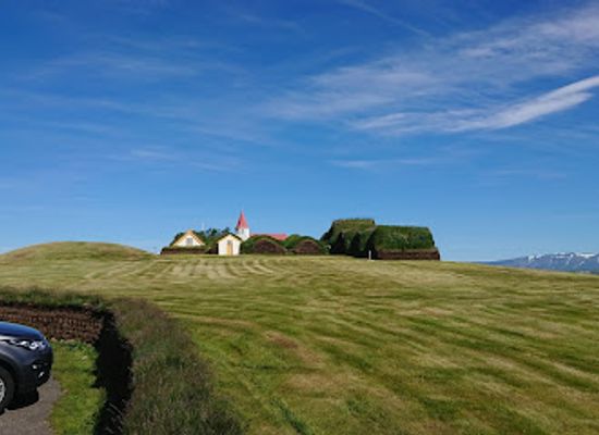iceland/akureyri/attraction/giant-viking-beer-can