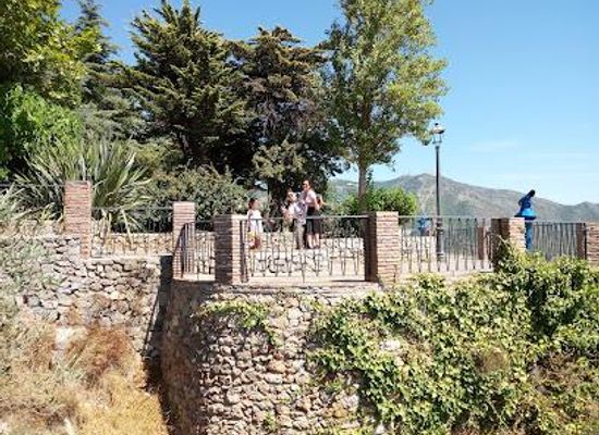 spain/andalusia/attraction/parque-la-muralla