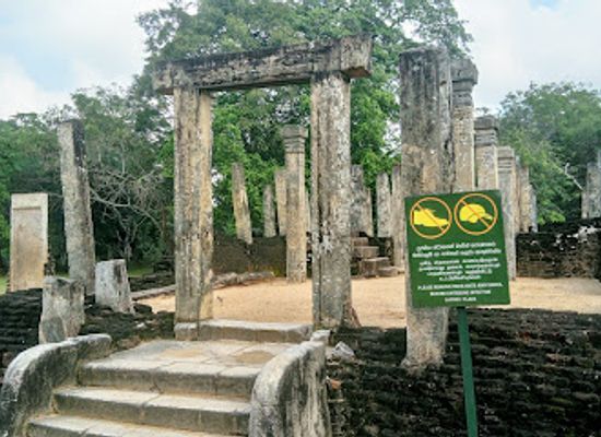 sri-lanka/polonnaruwa/attraction/hatadage