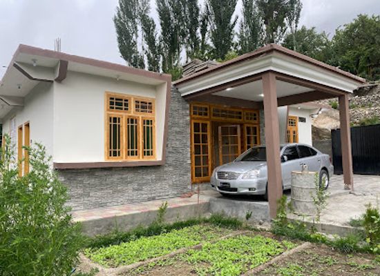 pakistan/gilgit/attraction/baitham-lodge