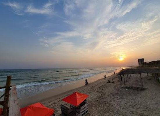 ghana/accra/attraction/labadi-beach