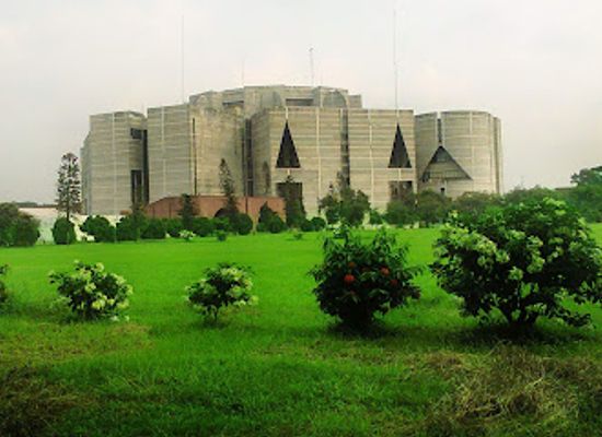 bangladesh/central-bengal/attraction/chandrima-udyan