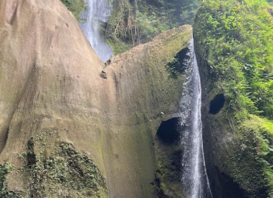 philippines/calabarzon/attraction/ambon-ambon-falls