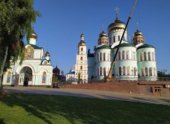 ukraine/tysovets/attraction/holy-ascension-monastery-banchenskyy