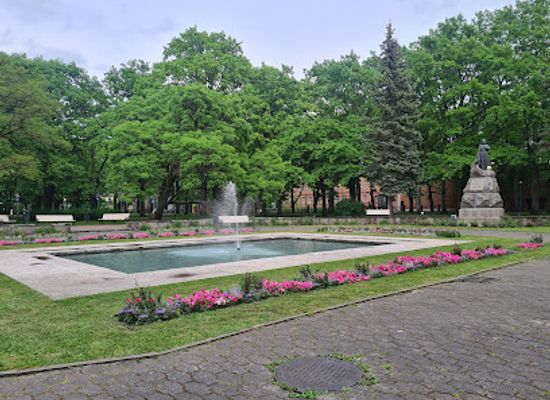 estonia/parnu/attraction/koidula-park