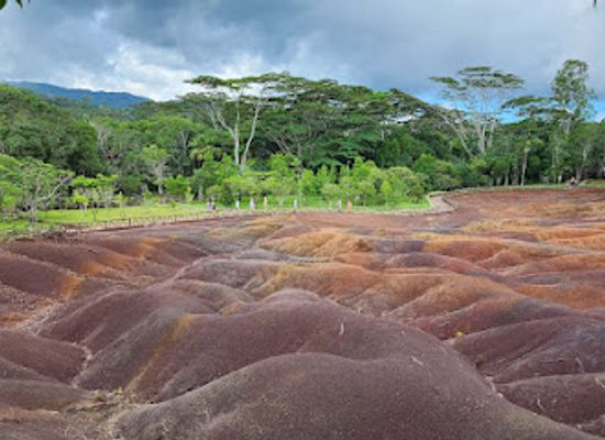 mauritius/agalega/attraction/chamarel-seven-colored-earth-geopark
