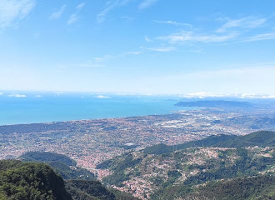 italy/versilia/attraction/monte-folgorito