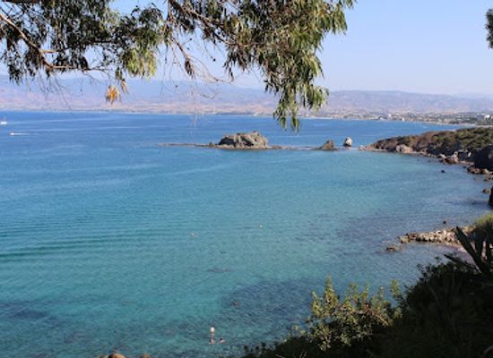 cyprus/larnaca-district/attraction/finikoudes-beach