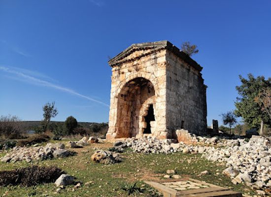 turkiye/cilicia/attraction/kanli-divane-oren-yeri