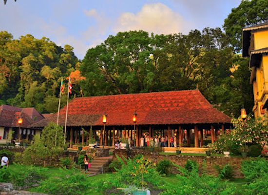 sri-lanka/kandy/attraction/magul-maduwa-audience-hall