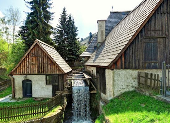 germany/ore-mountains/attraction/frohnauer-hammer