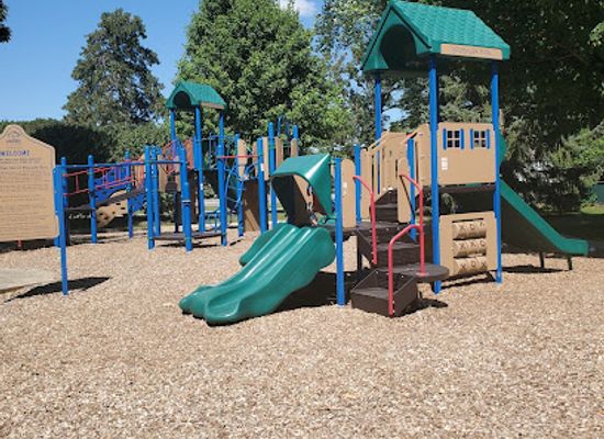 illinois/naperville/attraction/kroehler-park