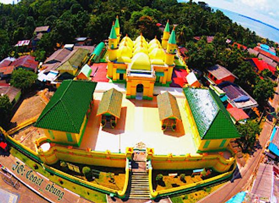 indonesia/riau-islands/attraction/sultan-riau-grand-mosque