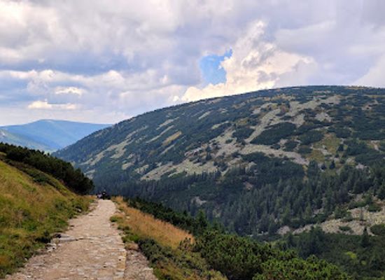 czechia/krkonose/attraction/white-elbe-valley