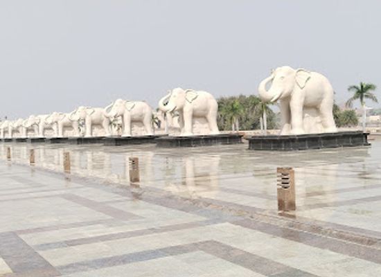 india/lucknow/gomti-nagar/attraction/hathi-deergha