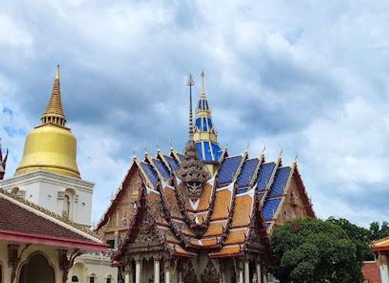 thailand/bangkok/attraction/wat-bang-phra