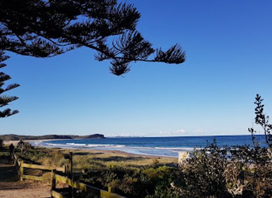 australia/mid-north-coast/attraction/rainbow-beach