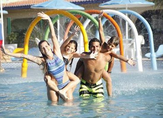 brazil/northeast-region/attraction/cumbuco-acqua-beach