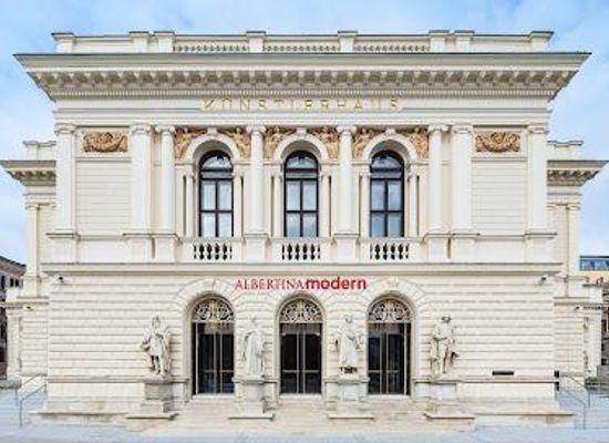 austria/vienna/attraction/albertina-modern