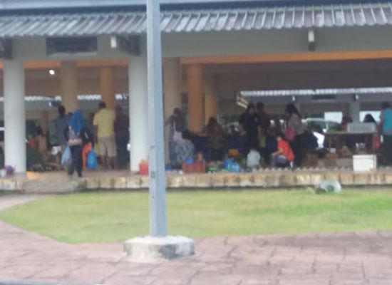 brunei/tutong-district/attraction/market-complex-tutong