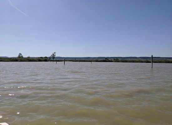 austria/neusiedler-see/attraction/einfahrt-kanal