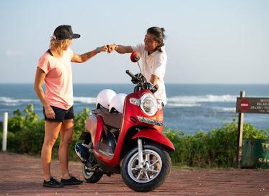 indonesia/bali/attraction/canggu-scooter-lessons