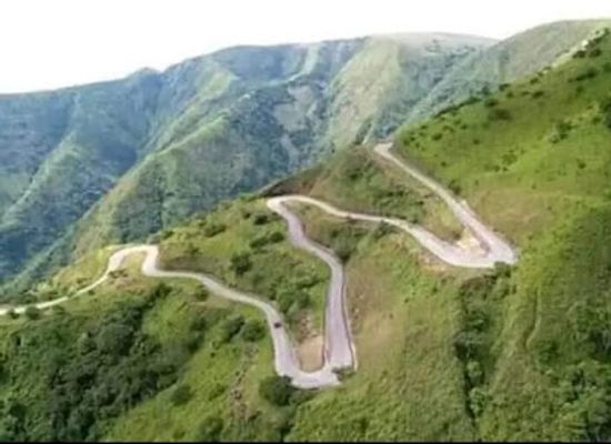 cameroon/ngaoundere/attraction/falaise-de-ngaoundere