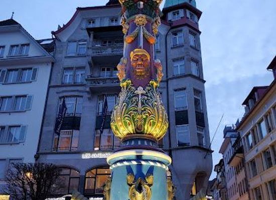switzerland/lucerne/attraction/fritschibrunnen