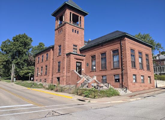 iowa/burlington/attraction/des-moines-county-heritage-center-museum