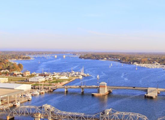 wisconsin/sturgeon-bay/attraction/destination-sturgeon-bay