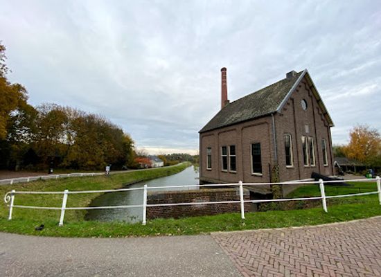 netherlands/betuwe/attraction/the-stoomgemaal-tuut