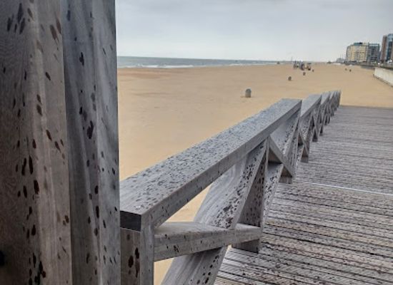 belgium/ostend-bruges-international-airport/attraction/uitkijk-en-rustpunt-zeedijk-mariakerke