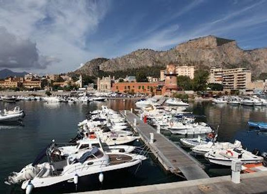 italy/palermo/attraction/porto-arenella