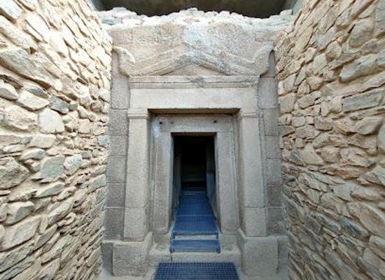 bulgaria/gabrovo/attraction/thracian-tomb-shushmanets