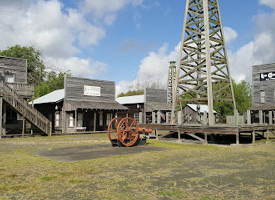 texas/beaumont/attraction/spindletop-gladys-city-boomtown-museum