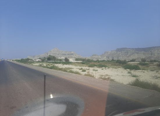 pakistan/makran-coastal-highway/attraction/makran-crystal-hawaii