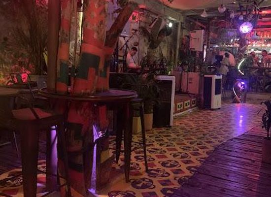 colombia/cartagena/attraction/bazurto-social-club