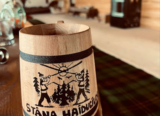 romania/bucovina/attraction/stana-haiducilor
