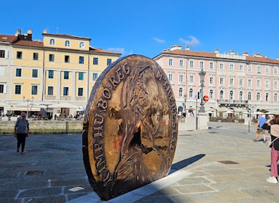 italy/trieste/attraction/skulptur