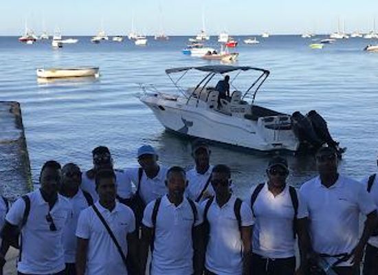 mauritius/flic-en-flac-beach/attraction/dolswim-ltd