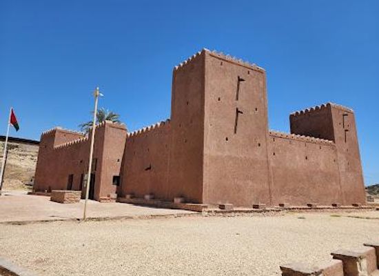 oman/mirbat/attraction/taqah-castle