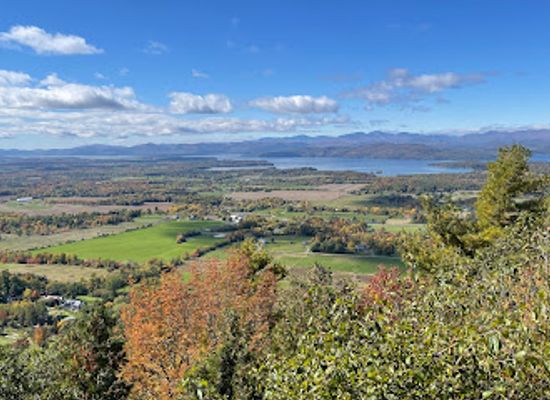 vermont/smugglers-notch-state-park/attraction/mt-philo-state-park