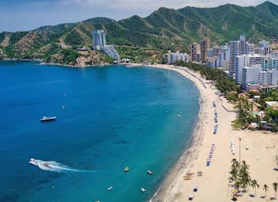 colombia/santa-marta/attraction/playa-el-rodadero-santa-marta