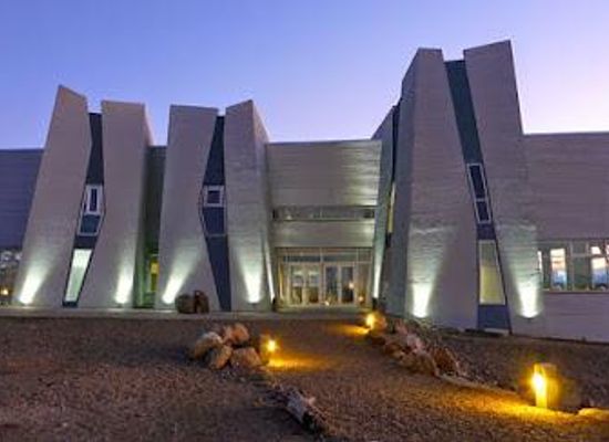 argentina/el-calafate/attraction/glaciarium-patagonian-ice-museum
