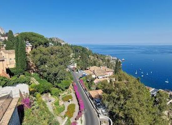 italy/sicily/attraction/taormina