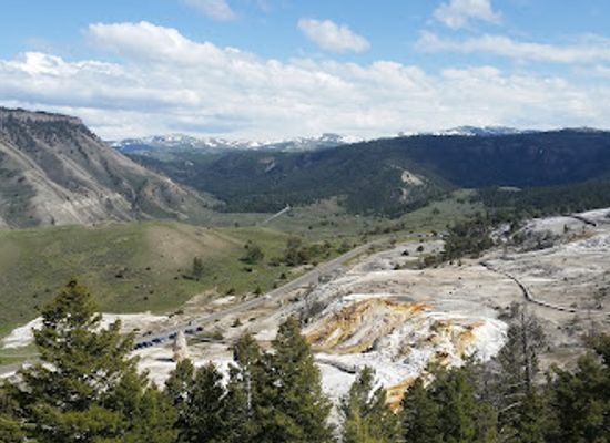 montana/the-yellowstone-valley/attraction/fort-yellowstone