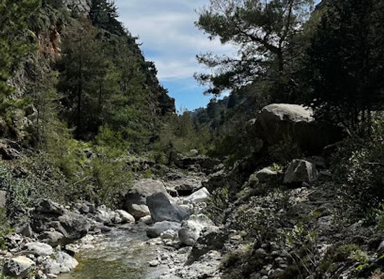 greece/samaria-gorge/attraction/the-elephant-rock