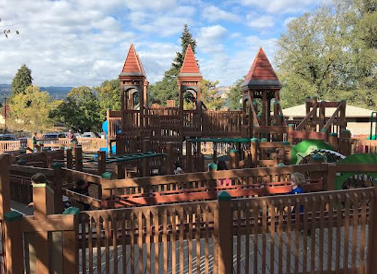 oregon/hood-river/attraction/children-s-park